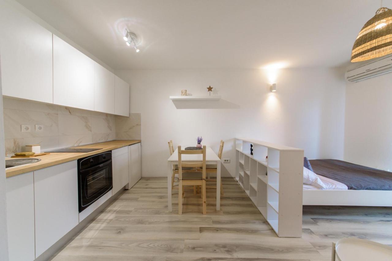 Donata Apartments Zadar Exterior photo